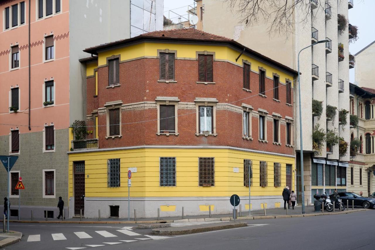 Artist Nadia's apartment in Porta Vercellina Milano Esterno foto